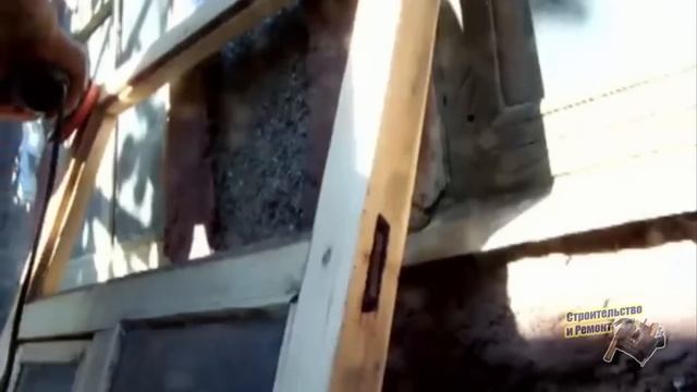 КАК УДАЛИТЬ СТАРУЮ КРАСКУ С ДЕРЕВЯННОЙ ПОВЕРХНОСТИ смотреть онлайн