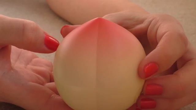 Антивозрастной крем для рук с экстрактом ПЕРСИКА TONY MOLY Peach anti-aging hand cream смотреть онлайн