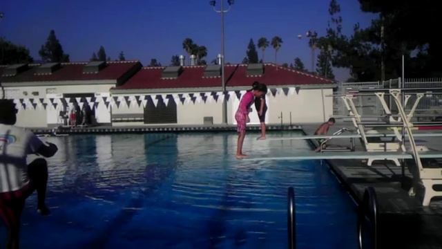 Back Somersault Tuck by Elinor (Oct 2015) смотреть онлайн