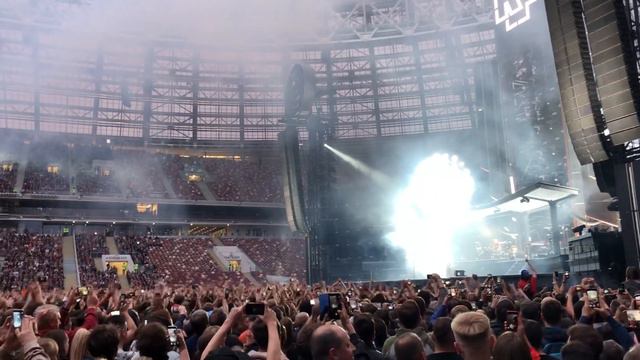Rammstein - “Intro: Music for the Royal Fireworks” Moscow 2019 смотреть онлайн