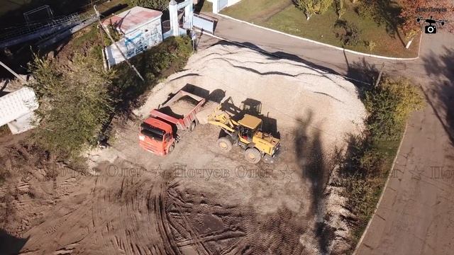 Вольск, стадион "Юность". Ремонт 09.10.2022 смотреть онлайн
