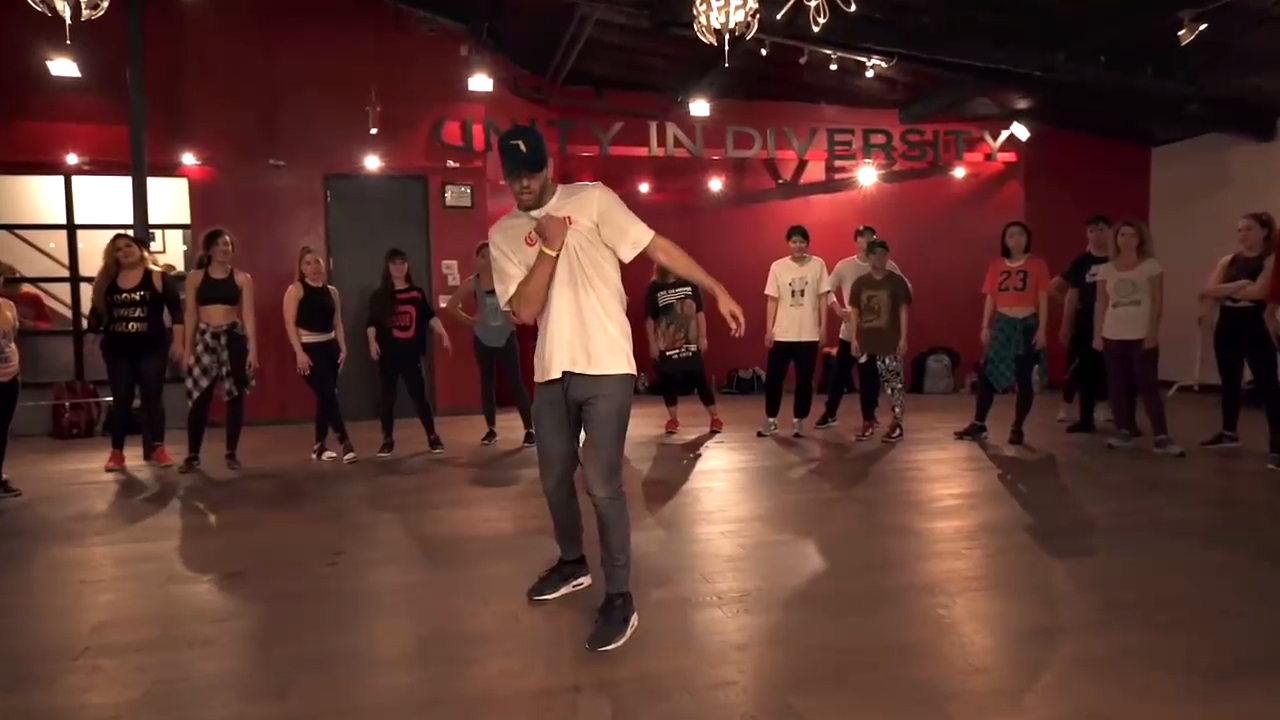 Jake Kodish/ Quinn XCII - Stung смотреть онлайн