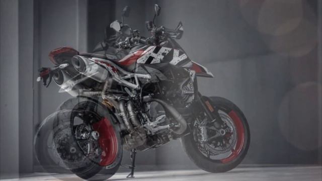 2024 Ducati Hypermotard 950 RVE смотреть онлайн