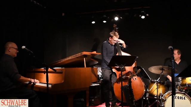 2022-11-01 ”My real book” Hans Loelv realeasekonsert Jazzbaren, Katalin Uppsala. смотреть онлайн