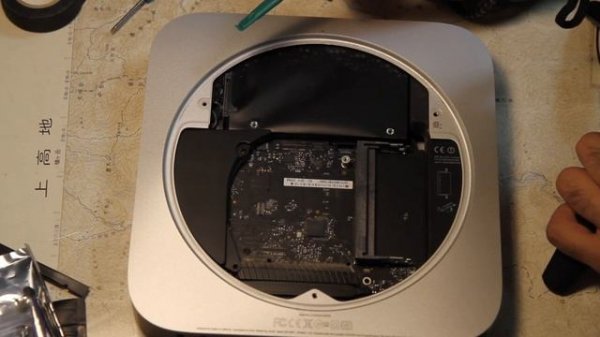 【Mac mini】分解してCPUグリスを塗り直そう！新型が出たけどまだまだ戦える！！（前半）