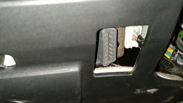 Honda Stream RN-1 Считывание кодов ошибок системы диагностики автомобиля Хонда Стрим смотреть онлайн