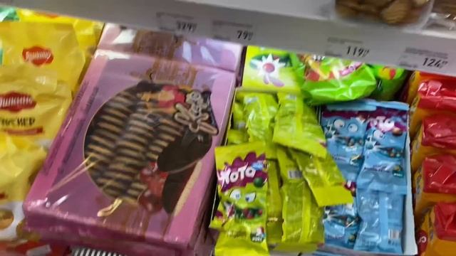 влог|встреча спустя несколько месяцев,ищу новогоднее настроение,я теперь без брекетов? смотреть онлайн