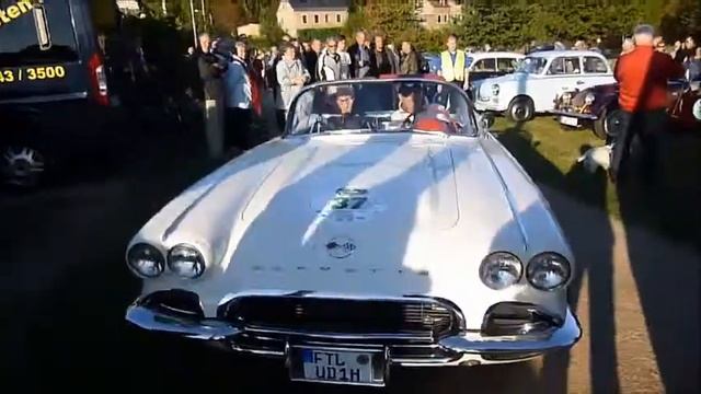 Corvette C1 Start Up, Acceleration and Sounds смотреть онлайн