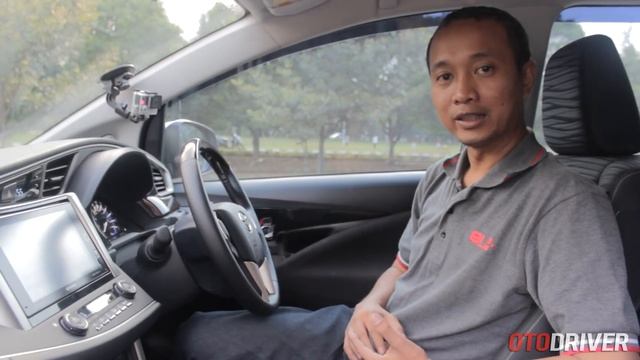 Toyota All New Kijang Innova 2016 Review Indonesia - OtoDriver (Part 1/3) (English Subtitled) смотреть онлайн