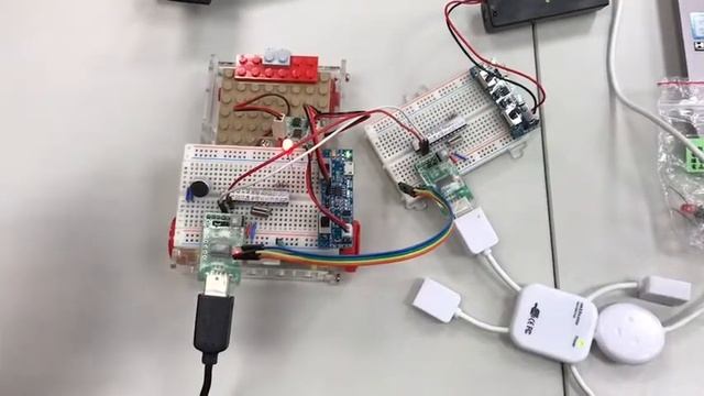 使用Serial.write() 與Serial.read()傳送2 Byte data смотреть онлайн