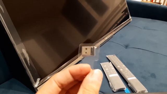 Распаковка телевизора TCL 43P725 смотреть онлайн