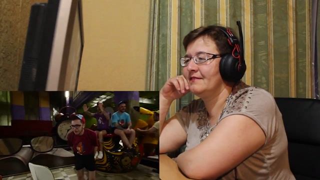 РЕАКЦИЯ МАМЫ НА [ДЕТСКИЕ ТРЭШ ИГРЫ_ ЭЛЕКТРОСТУЛЬЯ] смотреть онлайн