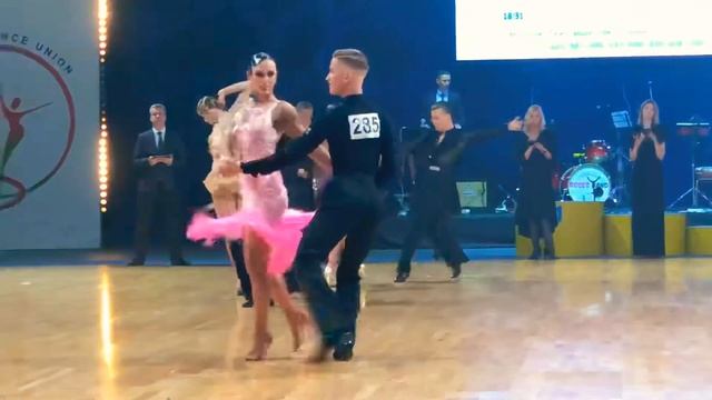 Щукин - Кот Capital Cup Minsk 2019 Youth Open 1/4 Samba смотреть онлайн