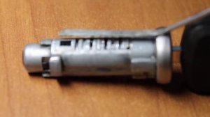 Как разблокировать замок зажигания Опель.