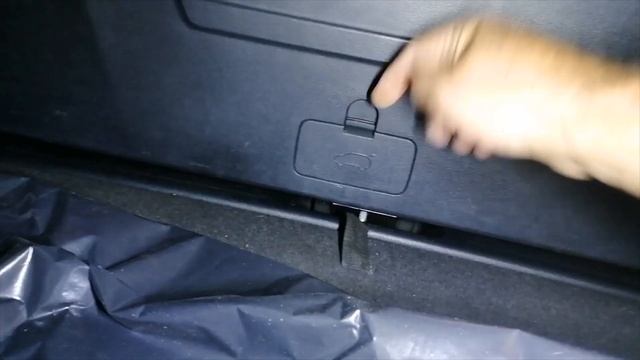 Hyundai IX 35 How to Open Trunk From Inside смотреть онлайн