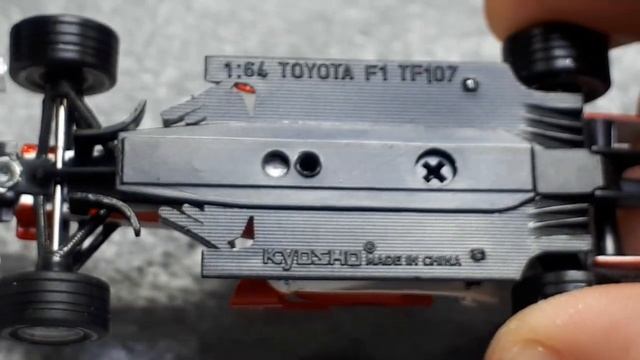 1/64 Toyota F107 2007 F1 by Kyosho Beads Collection смотреть онлайн