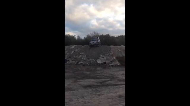 Fourtrak Rocky Daihatsu test drive смотреть онлайн