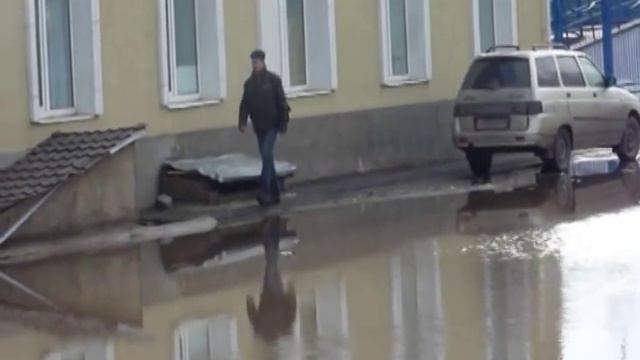 вокзал . г. Петушки. 13.04.2011 года.mpg смотреть онлайн