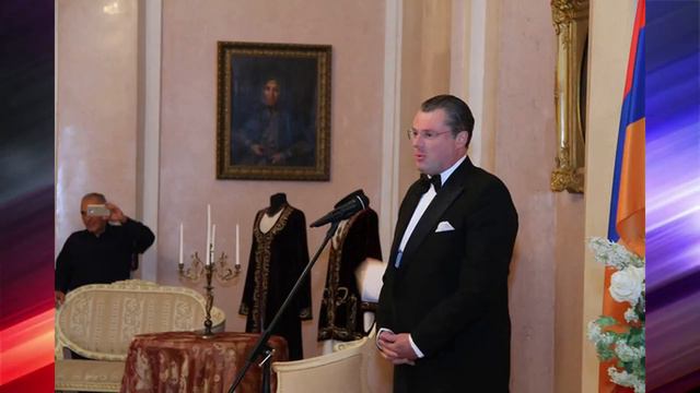 УСПЕШНЫЙ КРАСАВЕЦ! Как живет и чем занимается взрослый внук советской актрисы Натальи Селезневой смотреть онлайн