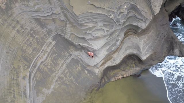 Green sand beach смотреть онлайн