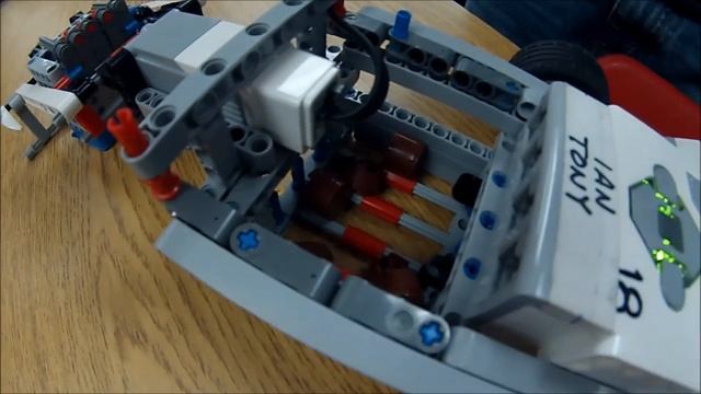 "LEGO Mindstorms EV3 Trash Truck Challenge" (Classroom Project) смотреть онлайн