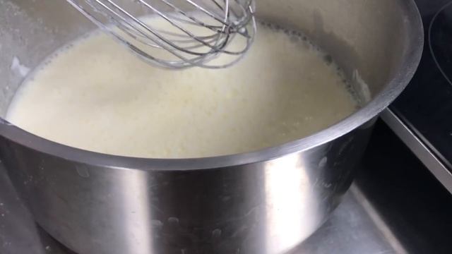 ? Простой рецепт ЗАВАРНОГО КРЕМА ? Как приготовить ВКУСНЫЙ КРЕМ? ? How to make CUSTARD? смотреть онлайн