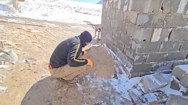 Savoring Life's Essence: The Serenity Of A Pregnant Divorced Woman After Hardships