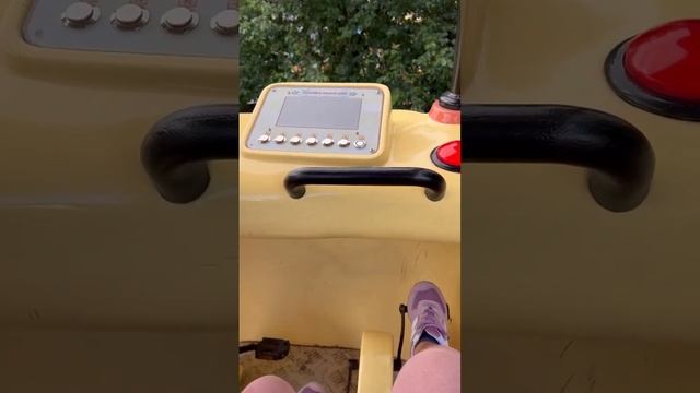 Парк аттракционов Сказка смотреть онлайн