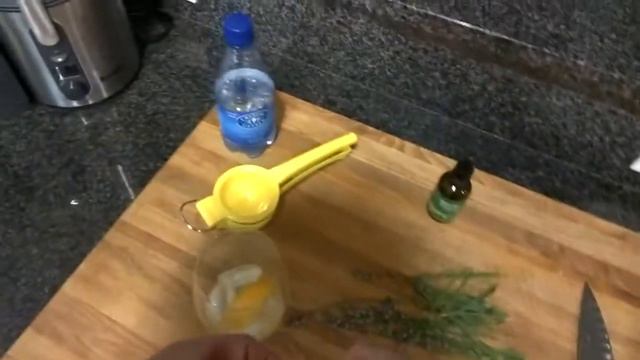 Meyer Lemon and Lavender Sparkling Lemonade Mocktail смотреть онлайн