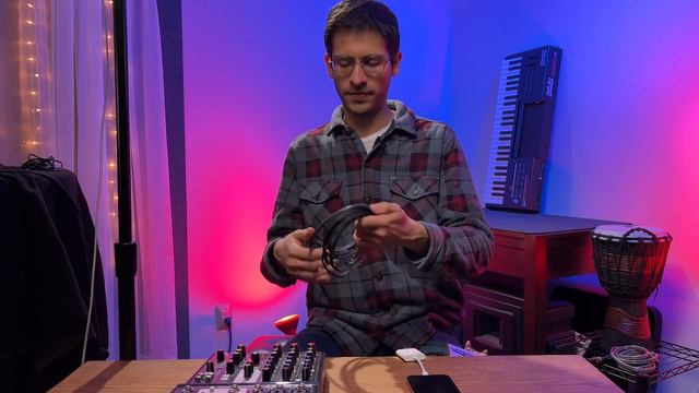 5 ways to bring audio from the Peavy PV6 mixer into your smartphone смотреть онлайн