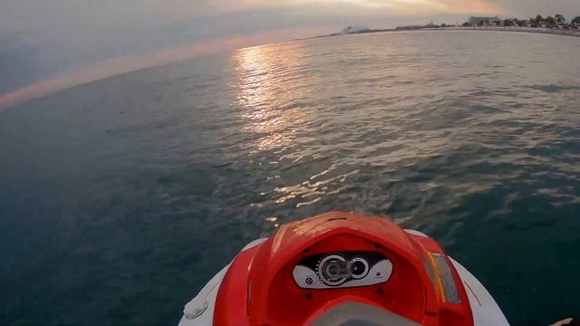 Первый выезд в море на гидроцикле| Покатушки по воде| Отдых на побережье Сочи смотреть онлайн