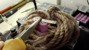 Как сварить 18650 аккумуляторы ??