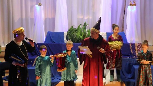 2015 Рождество Христа у детей ц. Источник жизни г.Харьков смотреть онлайн