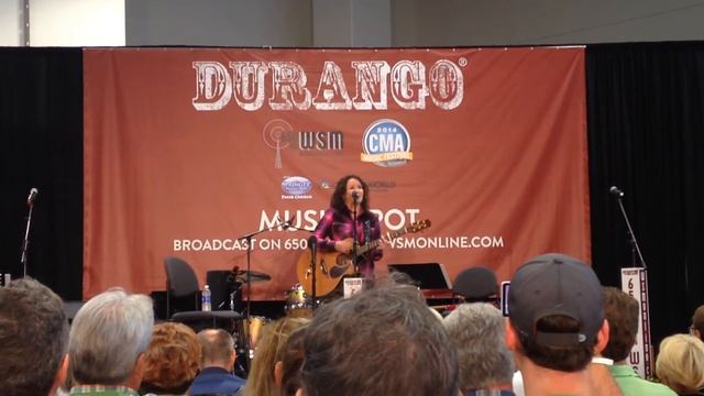 Ashton Shepherd - Sounds So Good - CMA Fest 2014 смотреть онлайн