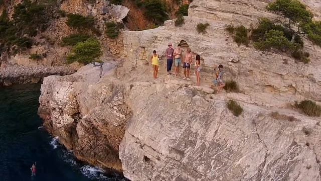 DRONE PHANTOM VISION 2+ SOUS MARIN jump смотреть онлайн