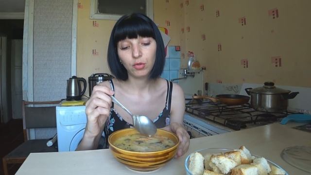 ЖИВУ НА 50$ \\ День 6 смотреть онлайн