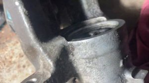 Замена ремкомплекта заднего суппорта VW Golf Passat Skoda Audi