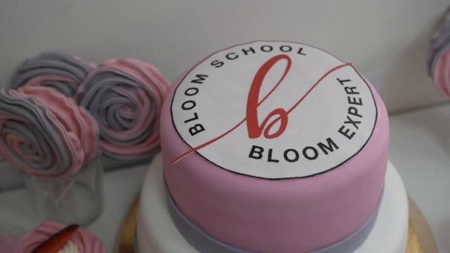 Открытие центра перманентного макияжа и косметологии Bloom Expert смотреть онлайн