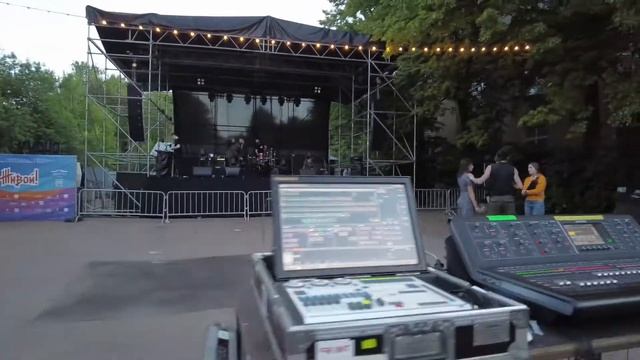 365 ZZCH Day #178: Сад Меншикова, новая концертная площадка в центре Петербурга. смотреть онлайн