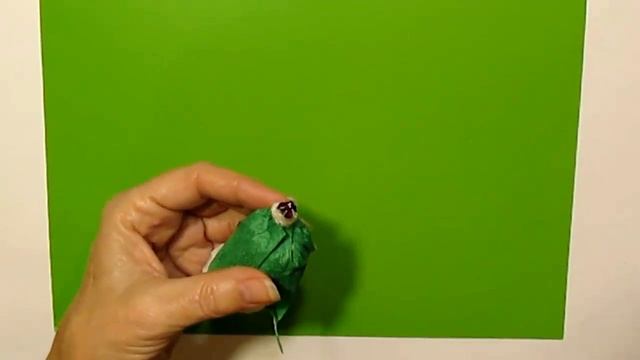 DIY. Букет из конфет своими руками. Идея. Сувенир на Новый год или женский праздник 8 марта. смотреть онлайн
