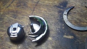 Зингер-31.   Часть № 2. Регулировка челночного устройства.