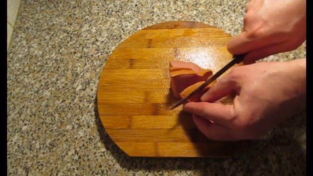 Салат намазка с кукурузой яйцом и колбасой смотреть онлайн