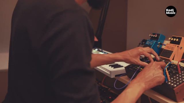 KADIMPROV #2 - ‘SANDSTORM - POWER OF THE PHARAOH’ - using Moog Mother-32 / ProphetREV2 - Casio SK1 смотреть онлайн