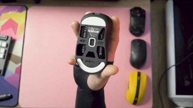 Battle Between Mini Mices | Pulsar X2H Mini Vs Xlite V3 Mini Review (EN)