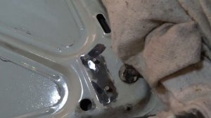 Как опустить ниже крышку багажника ВАЗ 2107