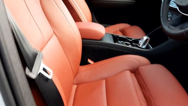 192D12913 - 2019 Volvo XC40 D3 Inscription Pro Auto, Heated Memory Sport S... смотреть онлайн
