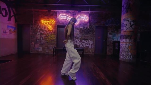 LILI's FILM #1 - LISA Dance Performance