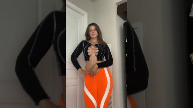 Bellisima Mercedes Blanche смотреть онлайн