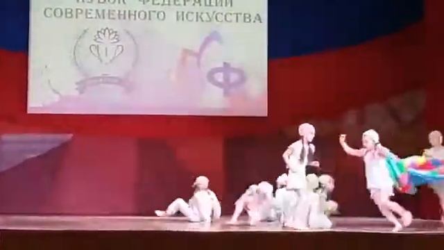 Ансамбль Реприза, г. Астрахань, эстрадный танец "Баюшки" смотреть онлайн