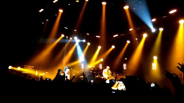 Limp Bizkit - Gold Cobra (Chile 2016) смотреть онлайн